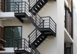 Ornamentación y Estructuras Metálicas 4 130