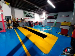 Acabados arquitectónicos 5 Pintura epoxica para pisos de taller